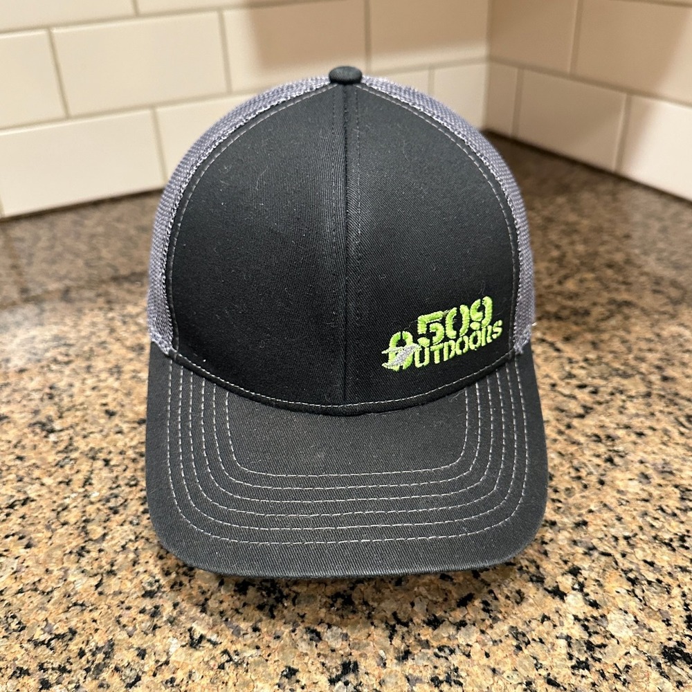 509 Outdoors Trucker Hat One Size Fits Most Black Grey Neon Green Mesh
